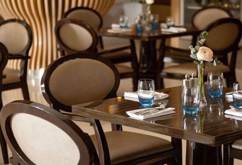 هتل Pik Palace, Shahdag, Autograph Collection