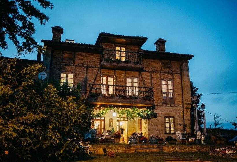 فندق Posada La Cotía