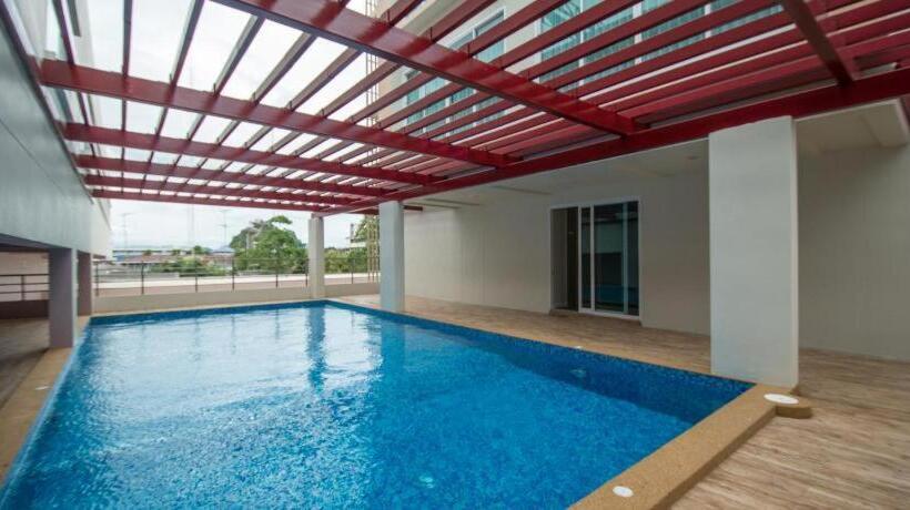 호텔 Prachuap Grand