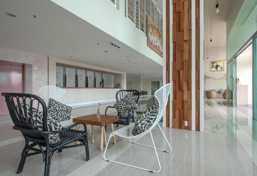 호텔 Prachuap Grand