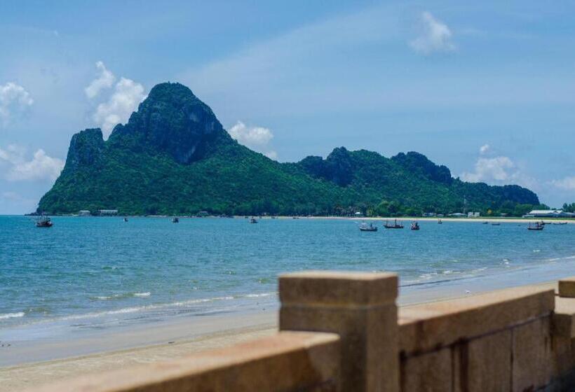 호텔 Prachuap Grand