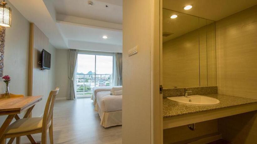 호텔 Prachuap Grand