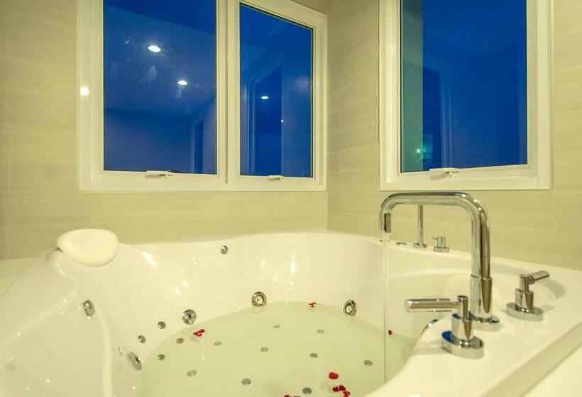 호텔 Prachuap Grand