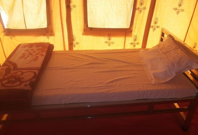 فندق Registan Desert Safari Camps