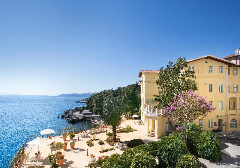 هتل Remisens Villa Belvedere