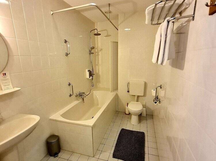 Hotel Restaurant 't Trefpunt