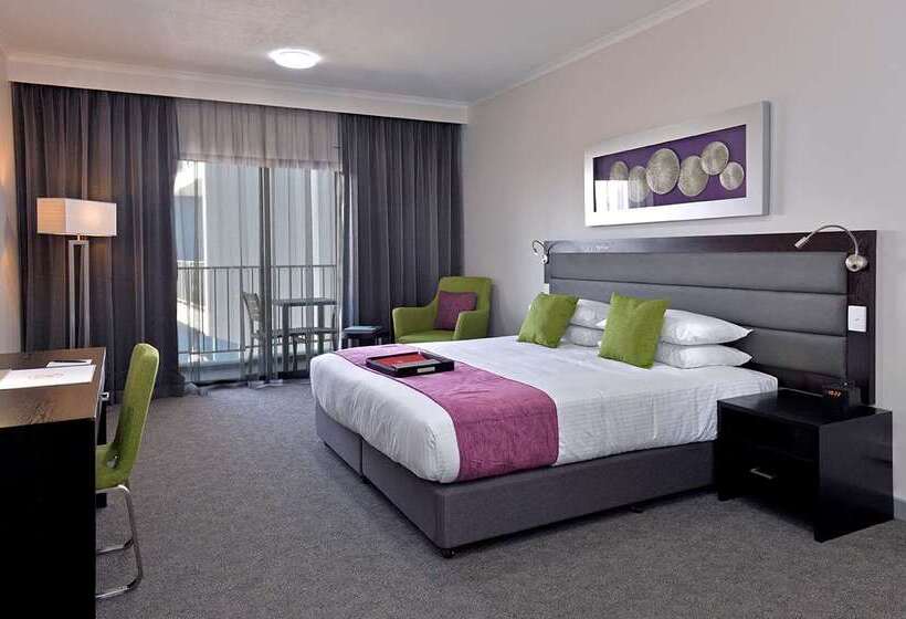 בית מלון כפרי Rydges Palmerston  Darwin