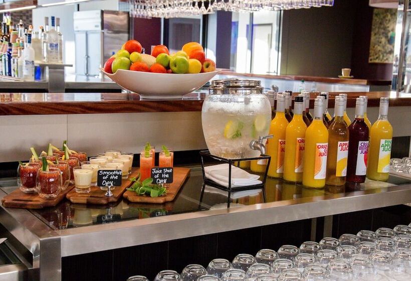 בית מלון כפרי Rydges Palmerston  Darwin