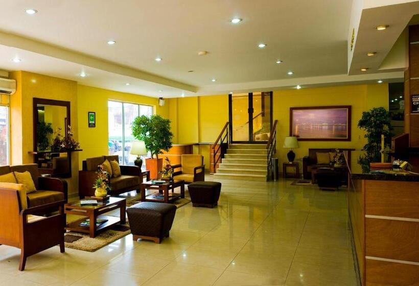 בית מלון כפרי San Carlos