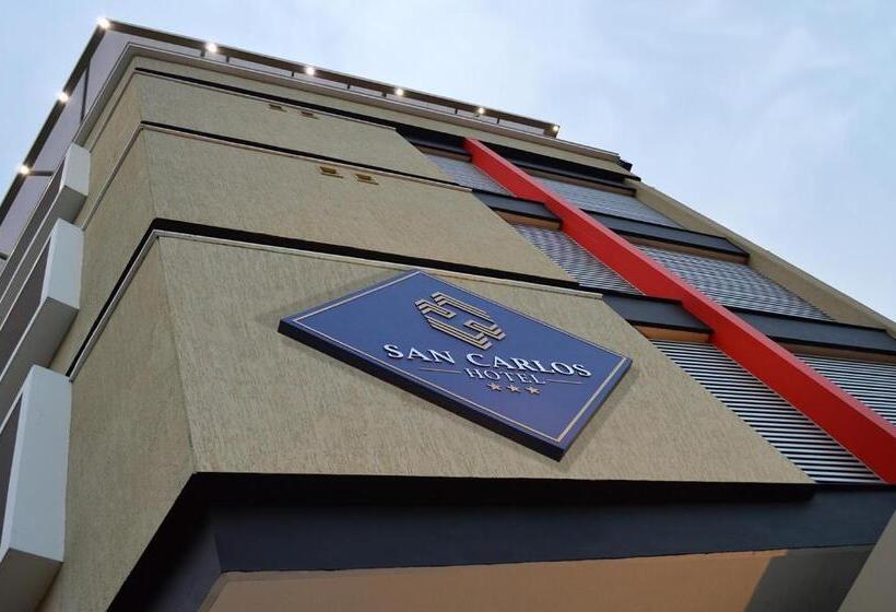 בית מלון כפרי San Carlos