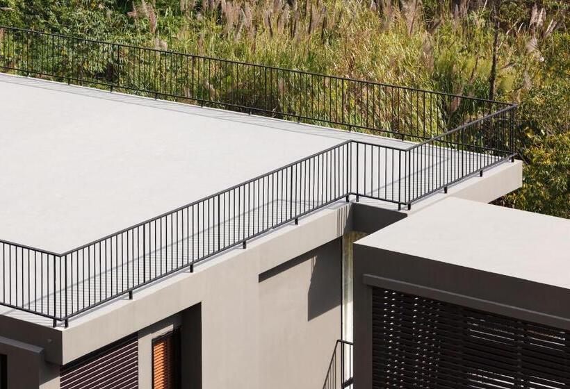 בית מלון כפרי Sirinati Khao Kho