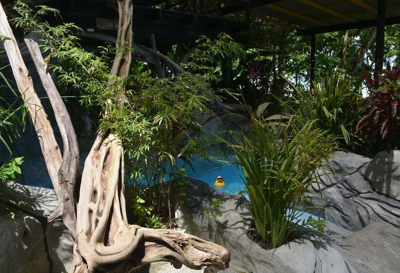 فندق The Lookout Inn Lodge