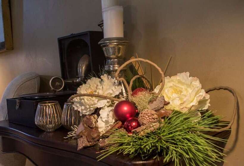 酒店 Universal Boutique