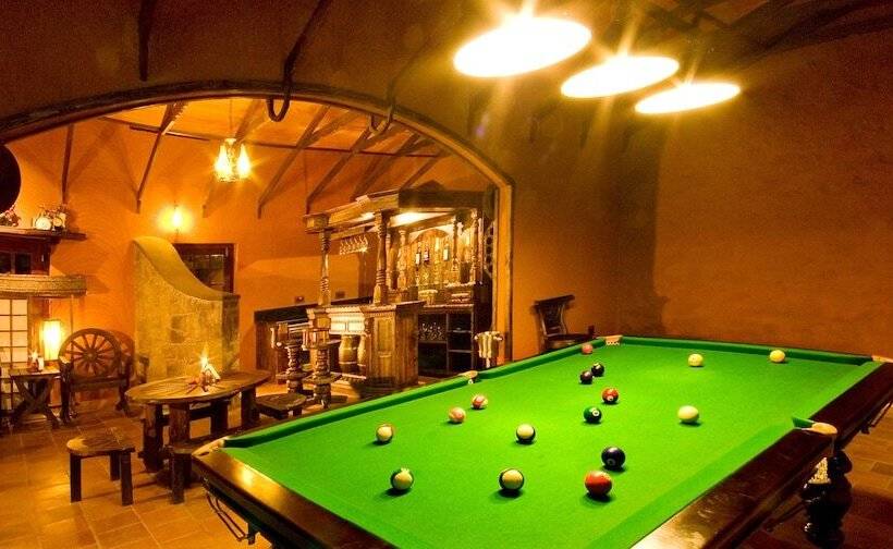 Отель Vythiri Resort