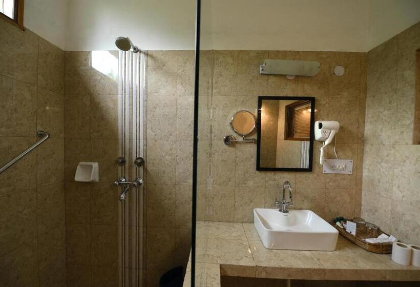 فندق Welcomheritage Judges Court