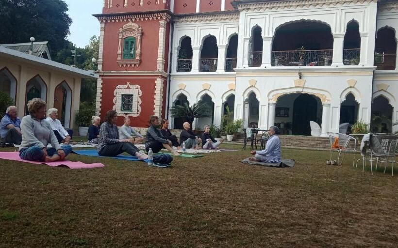 فندق Welcomheritage Judges Court