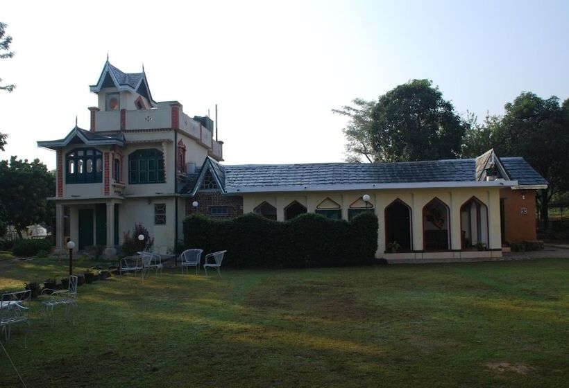 فندق Welcomheritage Judges Court