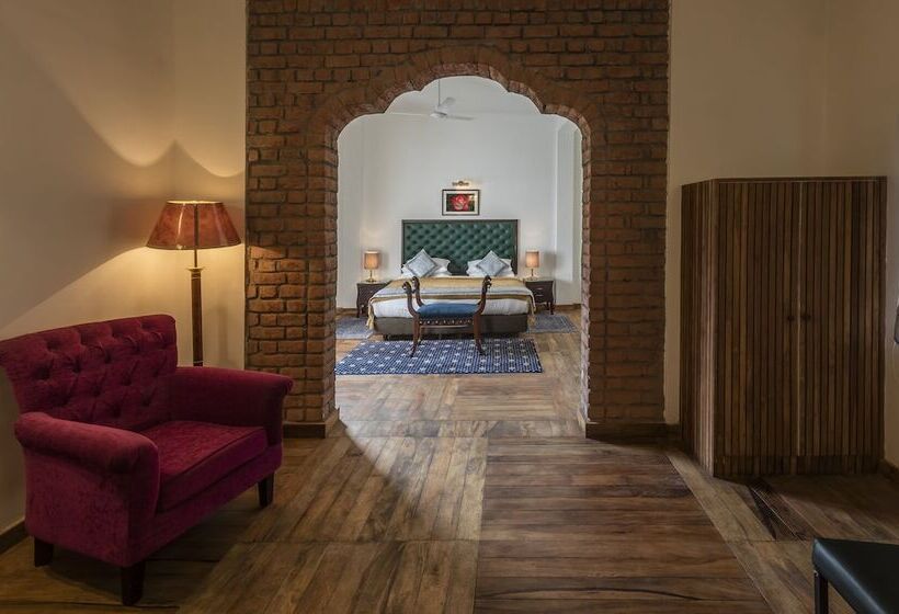 فندق Welcomheritage Judges Court