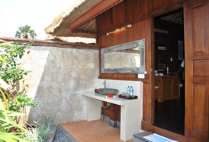 Kinaara Resort & Spa