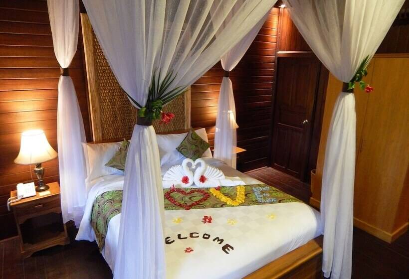 Kinaara Resort & Spa