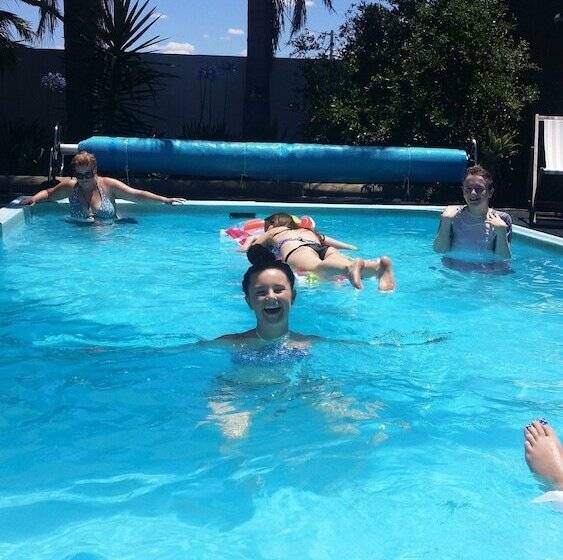 מוטל Bidgee Motor Inn