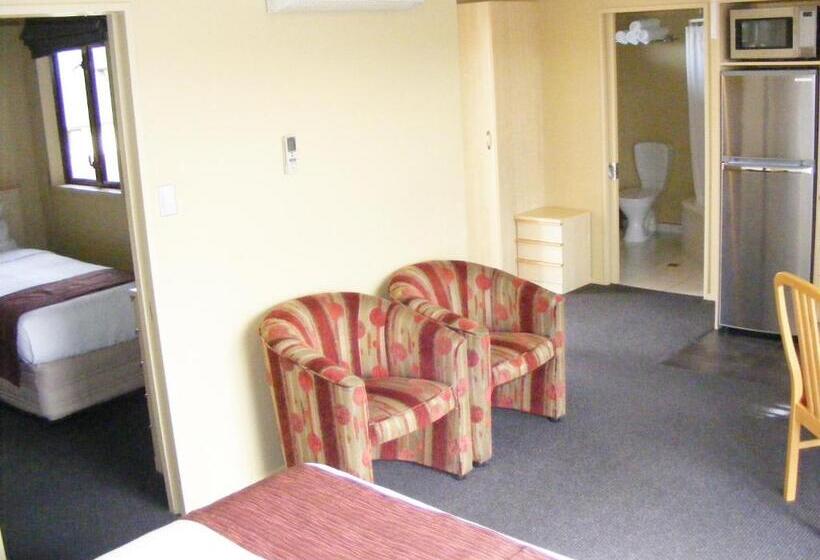 מוטל Blenheim Spa Motor Lodge