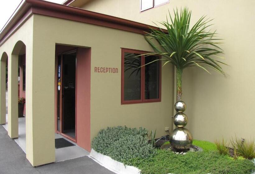 מוטל Blenheim Spa Motor Lodge