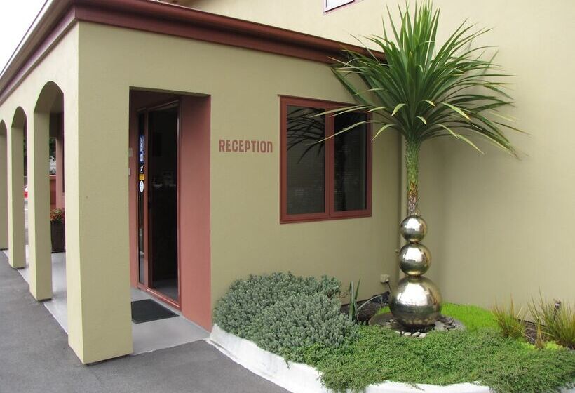 מוטל Blenheim Spa Motor Lodge