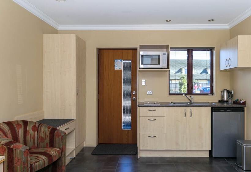 מוטל Blenheim Spa Motor Lodge