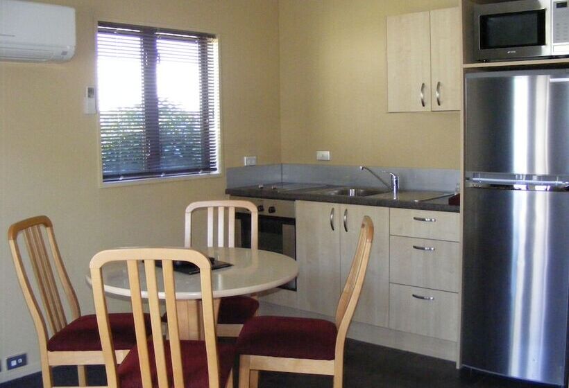 מוטל Blenheim Spa Motor Lodge