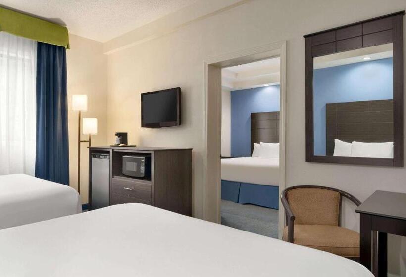 فندق على الطريق Days Inn By Wyndham Tamworth