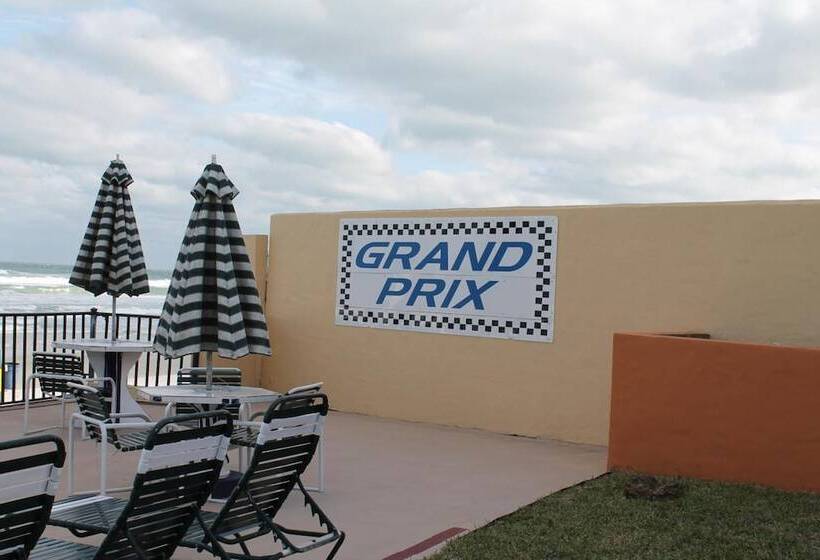 Grand Prix Motel Beach Front