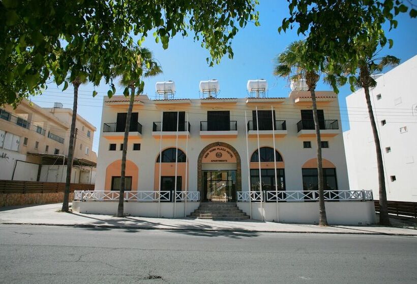 New York Plaza Apartments