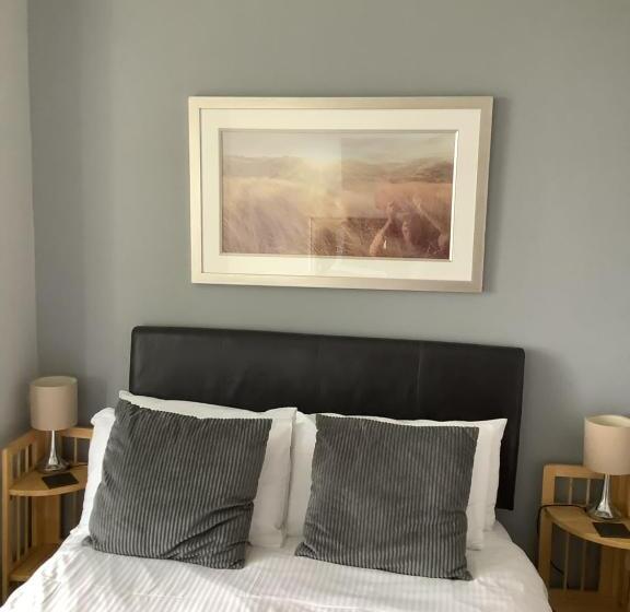 펜션 Beechwood House