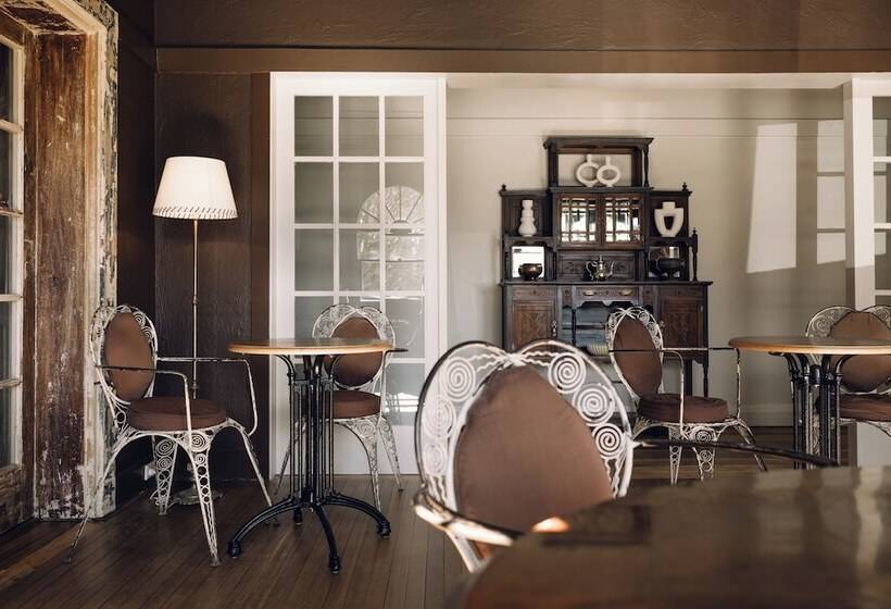 פנסיון Links House