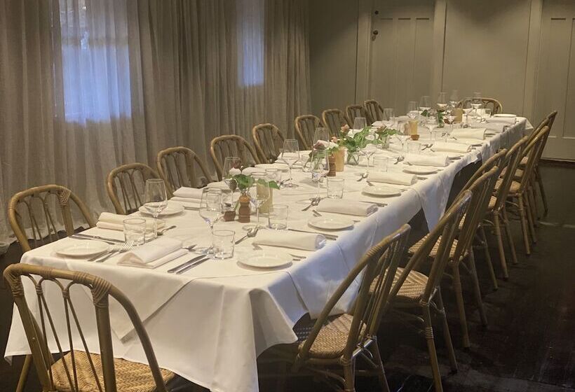 פנסיון Links House