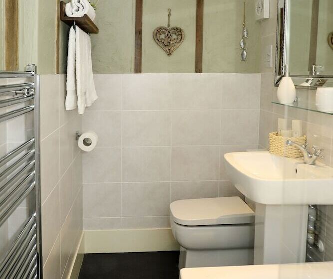 ペンション Woodleys Farmhouse