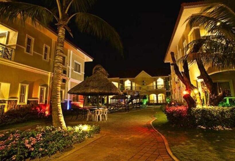 استراحتگاه Moonbay Marina The Villas