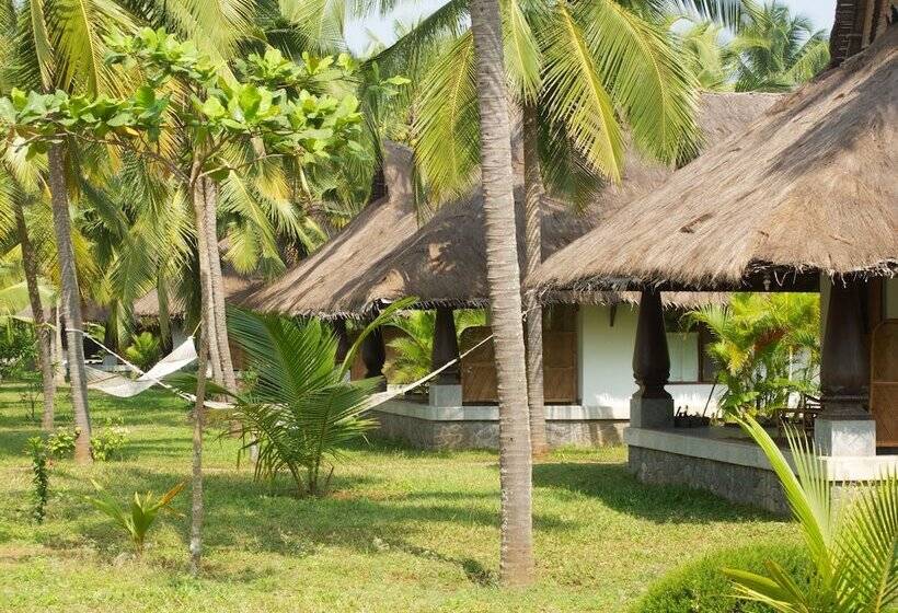 リゾートホテル Neeleshwar Hermitage