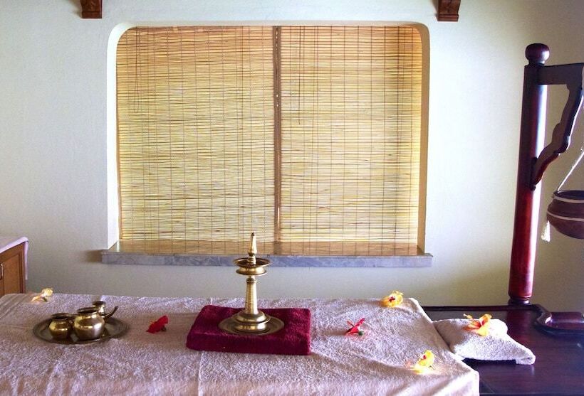 リゾートホテル Neeleshwar Hermitage