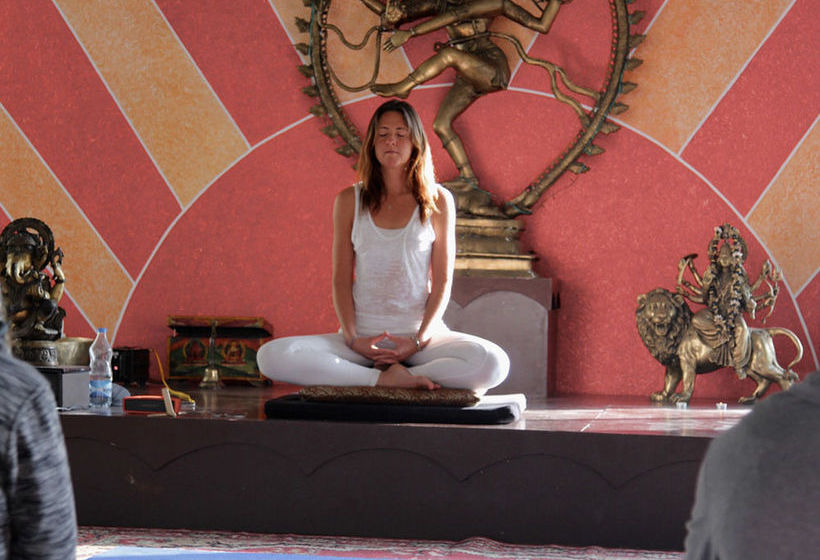 Курорт Sattva Spa & Wellness Retreat