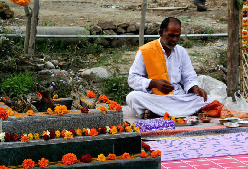 Курорт Sattva Spa & Wellness Retreat