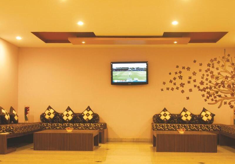 リゾートホテル Sterling Yelagiri