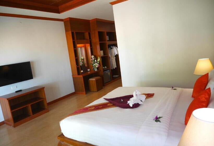 The Sunset Beach Resort   Koh Kho Khao