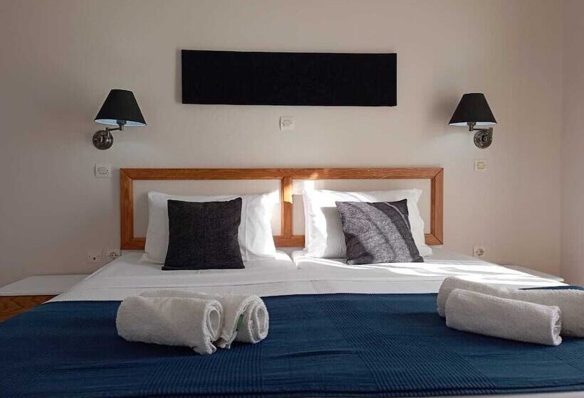 Toni S Guesthouse