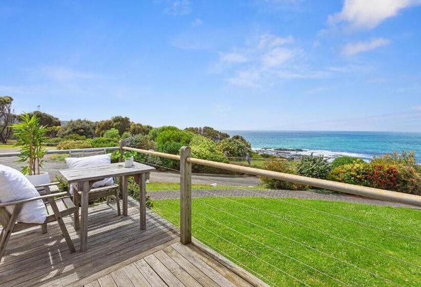 5 Whitecrest Great Ocean Road Resort   Ocean Views