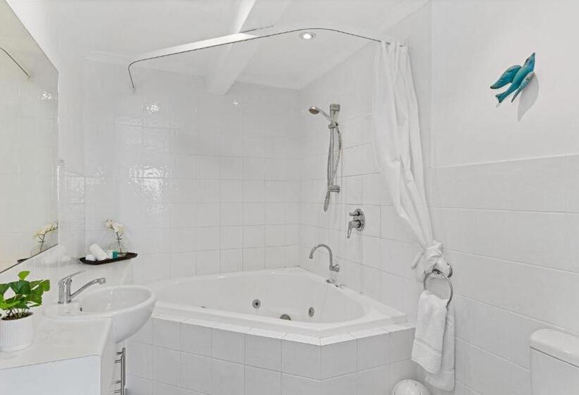 5 Whitecrest Great Ocean Road Resort   Ocean Views