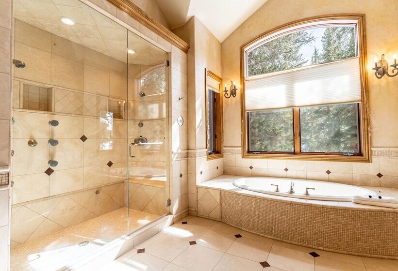 140 Goldenrod Circle By Summit County Mountain Retreats