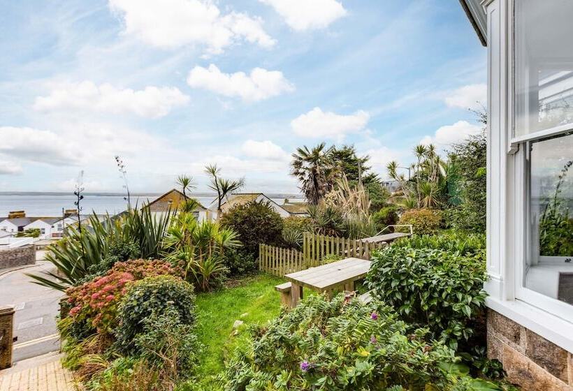 Accommodation Orla Mo