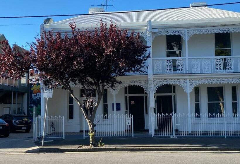 فندق صغير 50 Green St Windsor